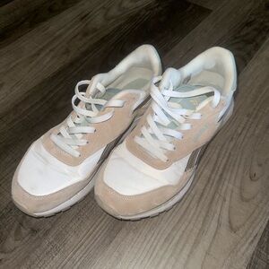 Women's Reebok Classic Athletic Sneakers Beige/Soft Teal